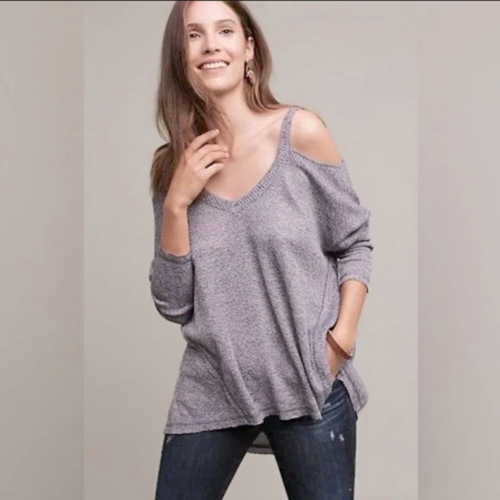 NWT Anthropologie’s DELETTA Women’s Millipa Open-Shoulder Top size Medium Grey